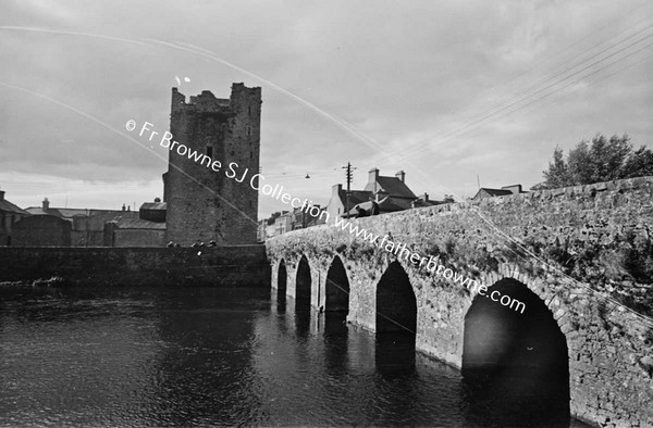 OLD BRIDGE & TOWN GATE